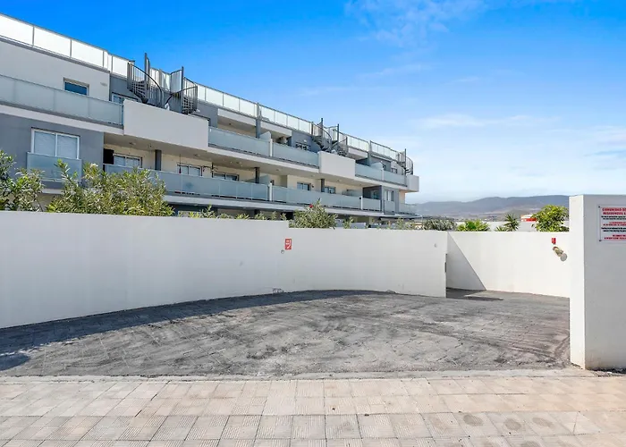 Medano4you Lady Hill's Apartman
